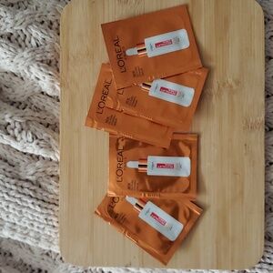 Loreal 12% Vitamin C Serum with Salicylic Acid- 5ml Sample size total